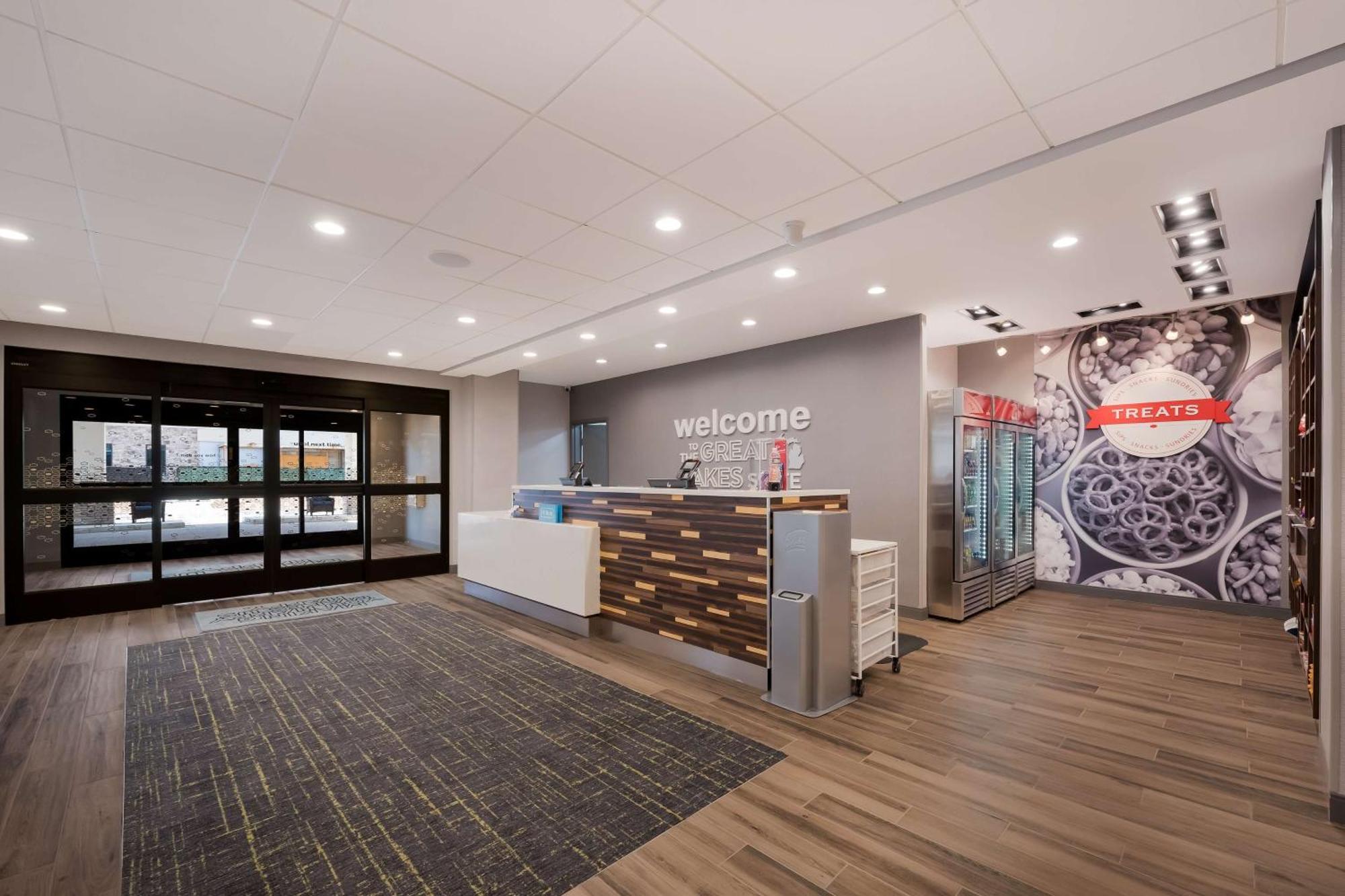 Hampton Inn By Hilton Detroit Southfield Exterior foto