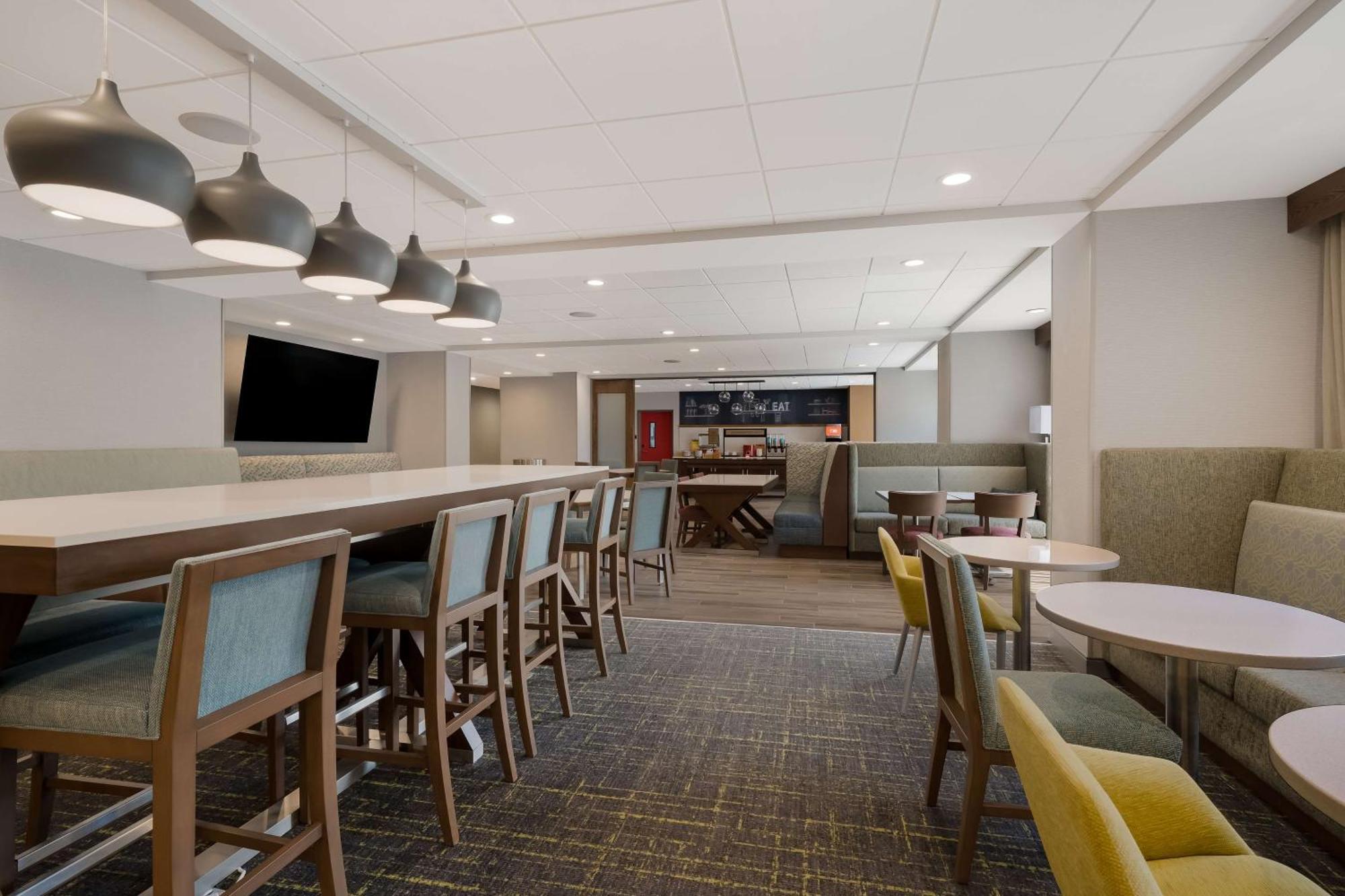 Hampton Inn By Hilton Detroit Southfield Exterior foto